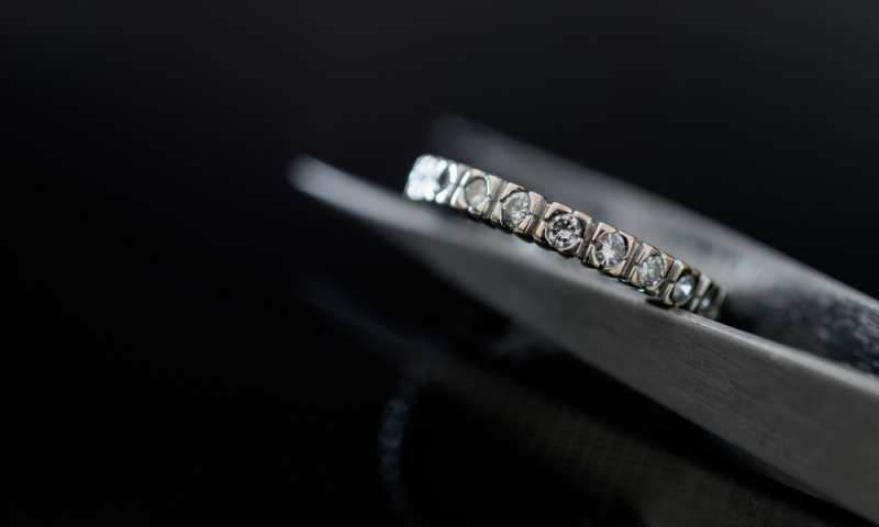 Can A Diamond Chip If Dropped?
