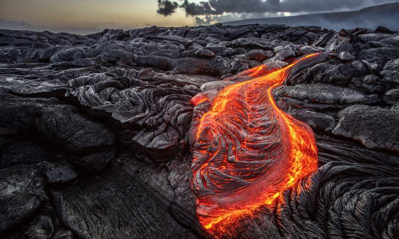 Can Lava Destroy A Diamond?