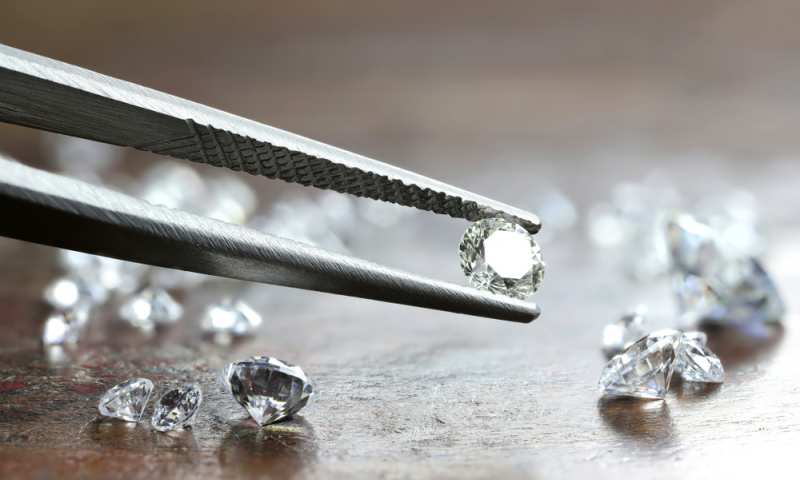 Why Do Diamonds Get Cloudy?