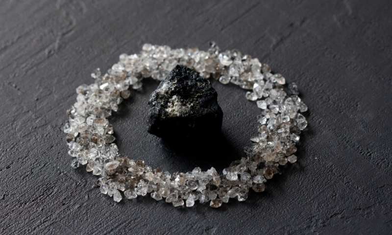 Why Does Diamond Not Turn Into Graphite?
