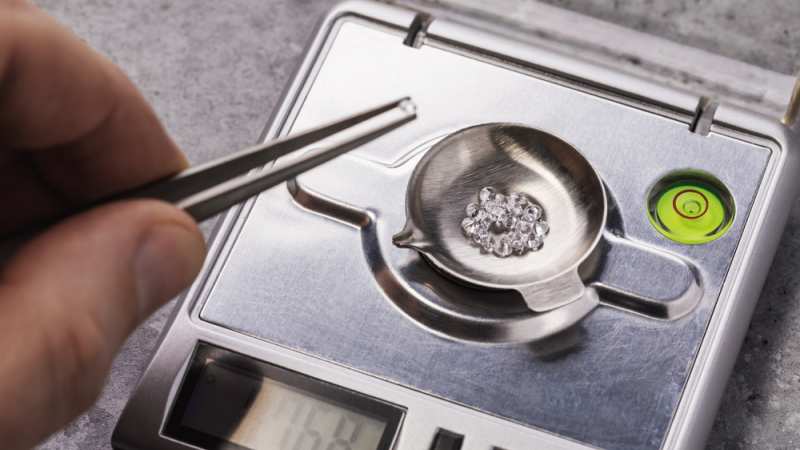 Carat Weight: What Does Carat Measure In Diamonds?