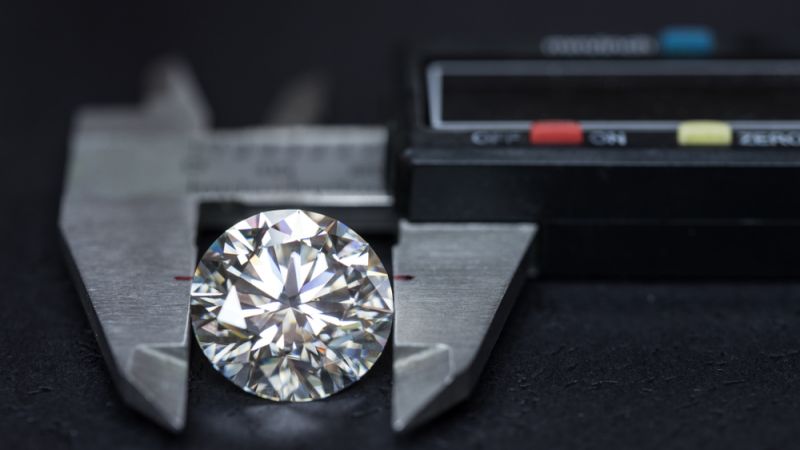 Diamond Depth and Table: How to Choose the Perfect Diamond