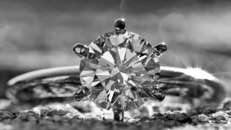 4-Carat (4ct) Diamond: Everything You Need to Know