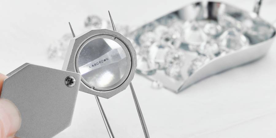 How Can You Tell If A Diamond Is Lab Grown?