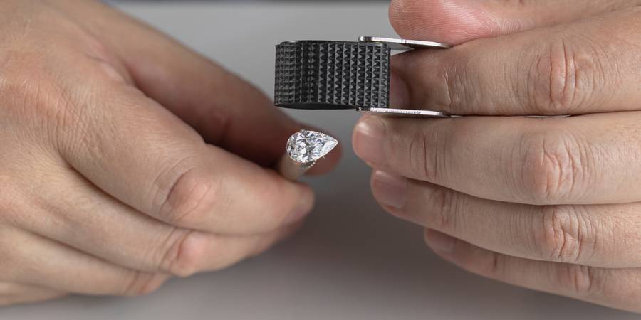 Why Are Diamonds Valuable? What Makes Diamonds Valuable?